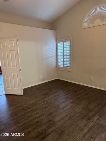 4230 E SALTSAGE Drive, Phoenix, AZ 85048