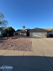 4230 E SALTSAGE Drive, Phoenix, AZ 85048
