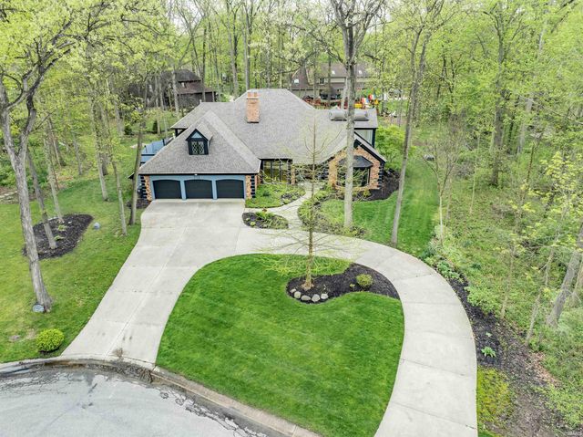 713 Rollingwood Lane, Fort Wayne, IN 46845