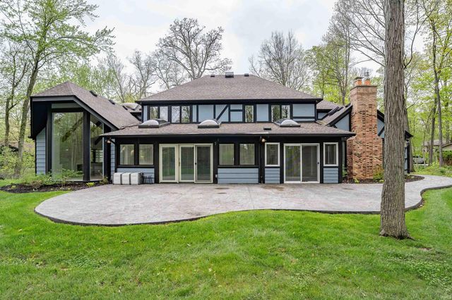 713 Rollingwood Lane, Fort Wayne, IN 46845