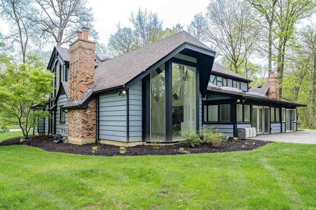 713 Rollingwood Lane, Fort Wayne, IN 46845