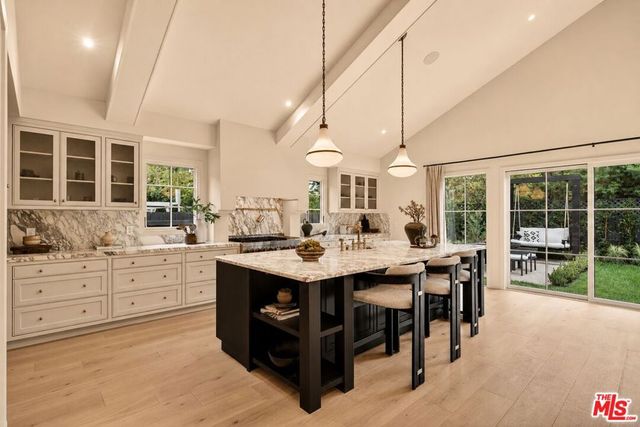 12610 Sarah Street, Studio City, CA 91604