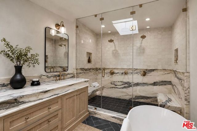 12610 Sarah Street, Studio City, CA 91604