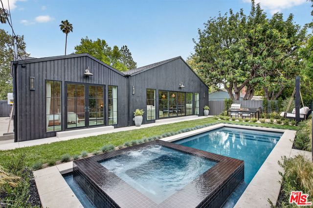 12610 Sarah Street, Studio City, CA 91604