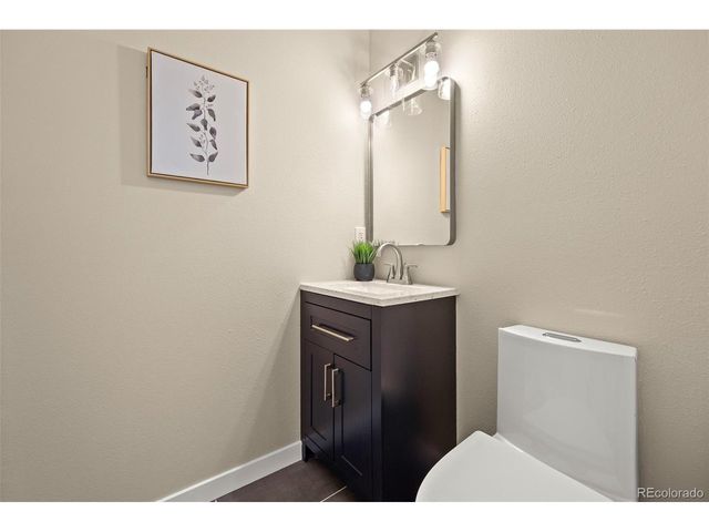 1464 Cherrywood Way, Longmont, CO 80504