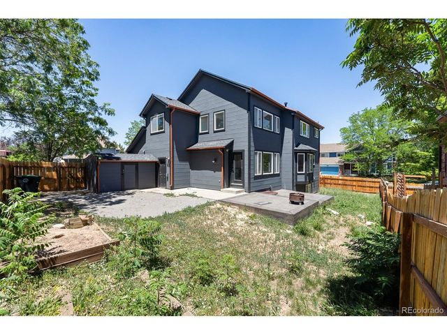 1464 Cherrywood Way, Longmont, CO 80504
