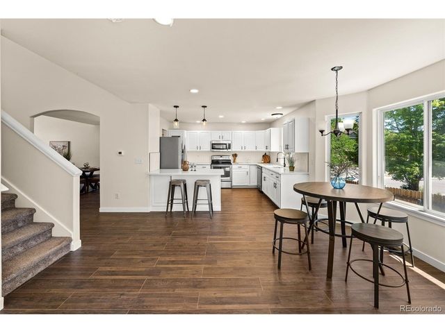 1464 Cherrywood Way, Longmont, CO 80504