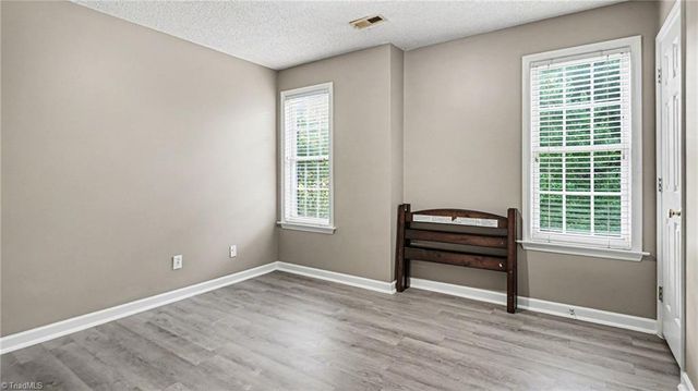 1515 Klompen Road, Kernersville, NC 27284