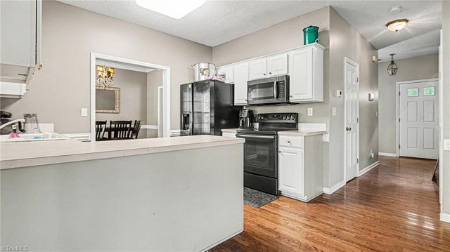 1515 Klompen Road, Kernersville, NC 27284