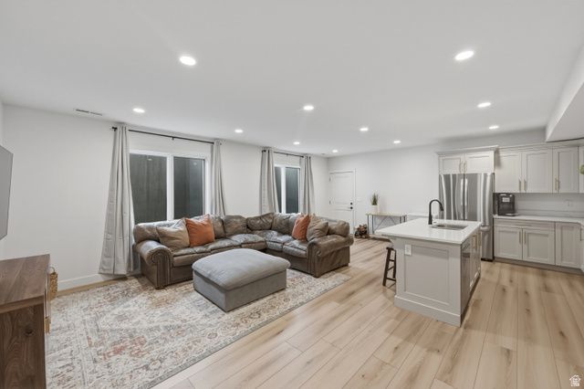 14253 S JEMMA DR, Bluffdale, UT 84065