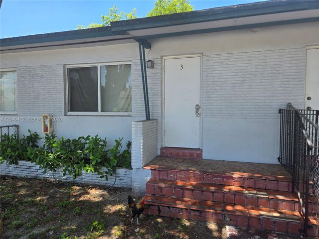 400 SW 21st Ave 3, Miami, FL 33135