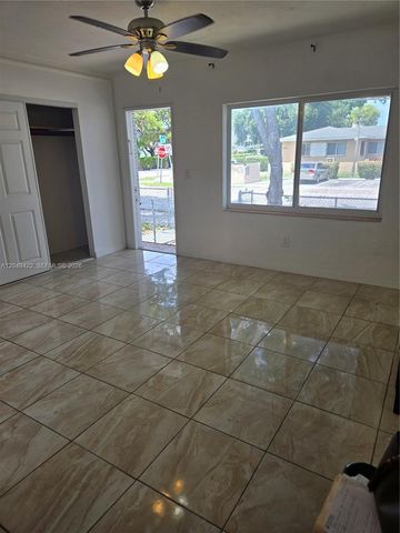 400 SW 21st Ave 3, Miami, FL 33135