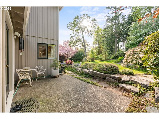 12908 Se 129TH Ct, Happy Valley, OR 97086