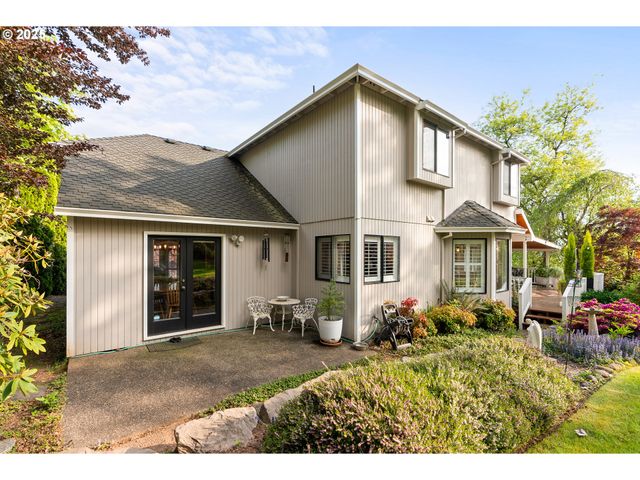 12908 Se 129TH Ct, Happy Valley, OR 97086