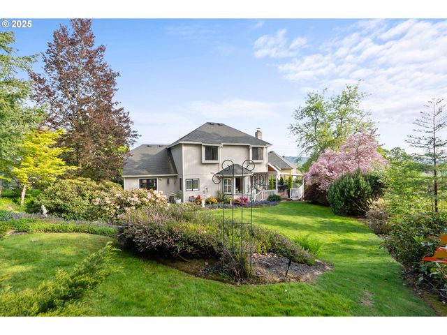 12908 Se 129TH Ct, Happy Valley, OR 97086