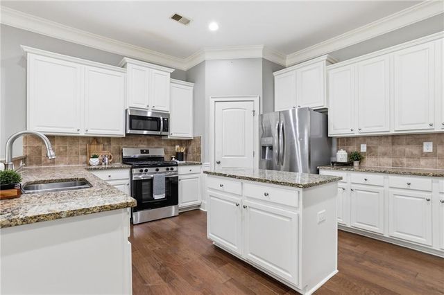 5445 Vickery Circle, Cumming, GA 30040