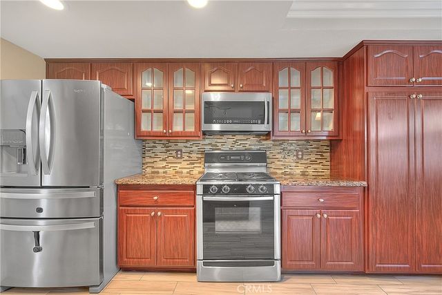 1239 Mallorca, Upland, CA 91784