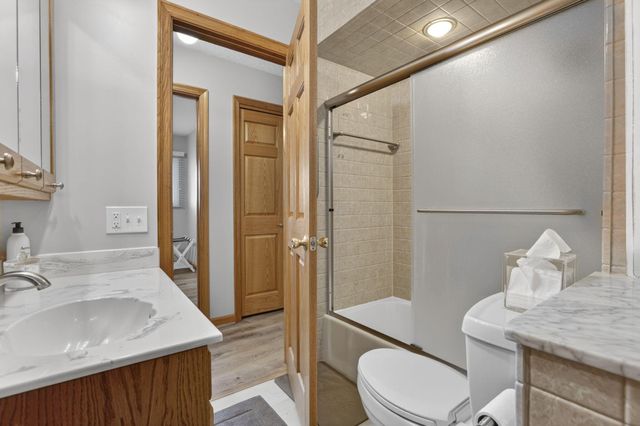 2587 Dartmoor Road, Grove City, OH 43123