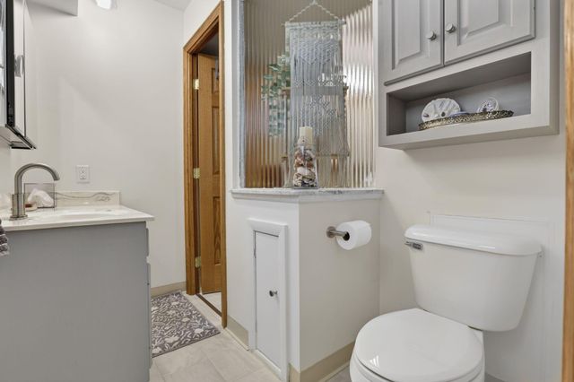 2587 Dartmoor Road, Grove City, OH 43123