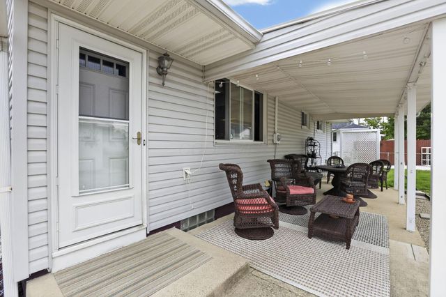 2587 Dartmoor Road, Grove City, OH 43123