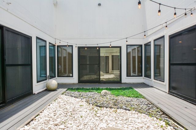 9514 Tarragon Lane, Houston, TX 77036