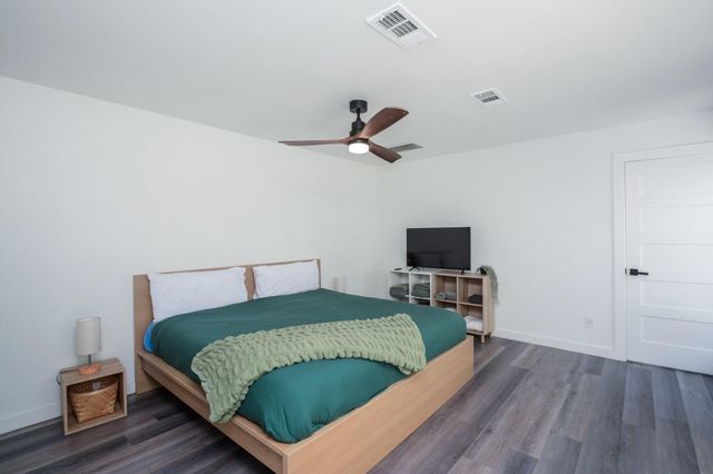 9514 Tarragon Lane, Houston, TX 77036