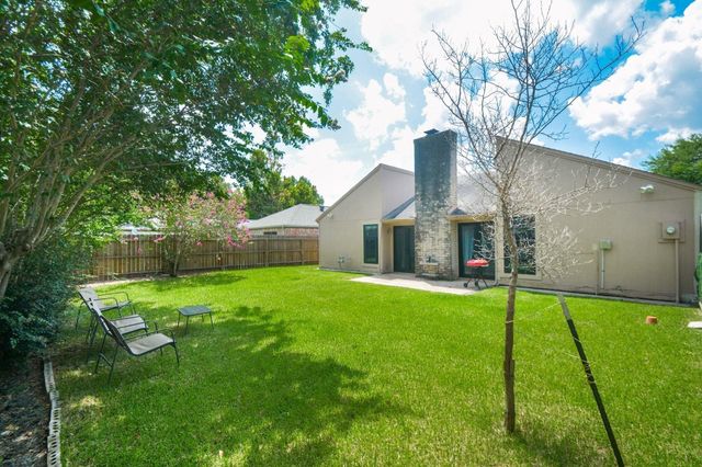 9514 Tarragon Lane, Houston, TX 77036