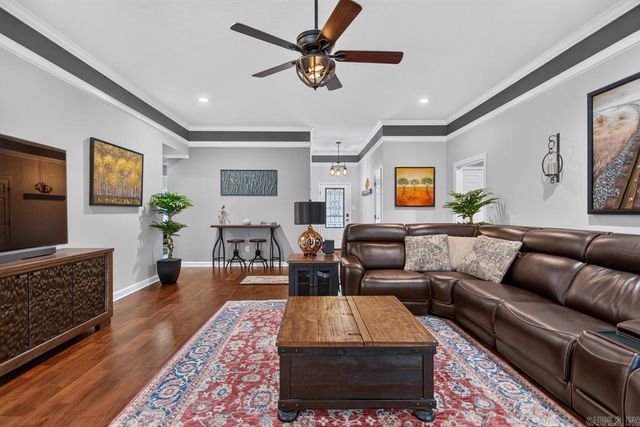 409 S Shady Lane, Benton, AR 72015