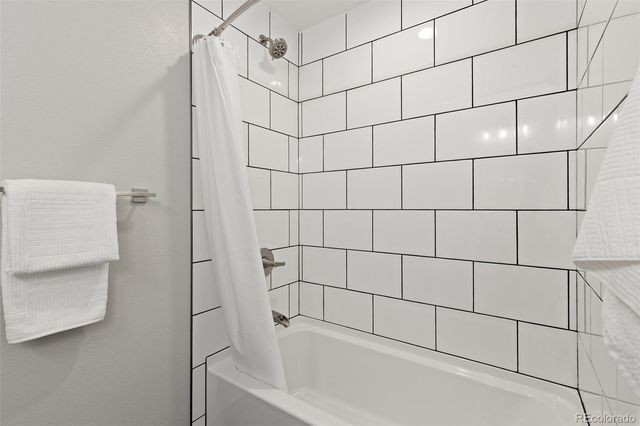 984 E 7th Avenue, Broomfield, CO 80020