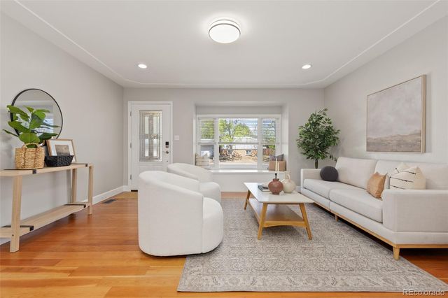 984 E 7th Avenue, Broomfield, CO 80020