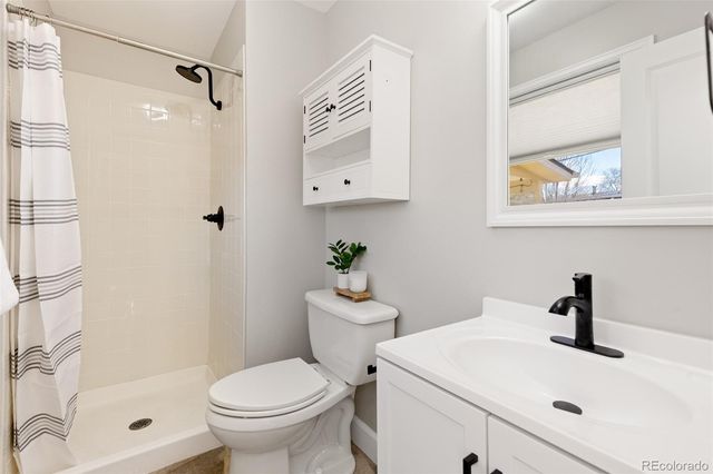 984 E 7th Avenue, Broomfield, CO 80020