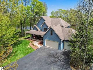 4364 Pointe Place # 41, Oscoda, MI 48750