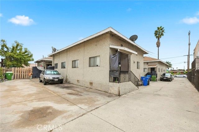 917 E 40th, Los Angeles, CA 90011