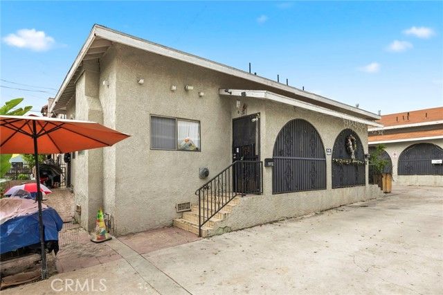 917 E 40th, Los Angeles, CA 90011
