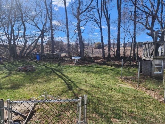 162 Rutgers Pl, Clifton City, NJ 07013