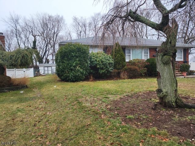 162 Rutgers Pl, Clifton City, NJ 07013
