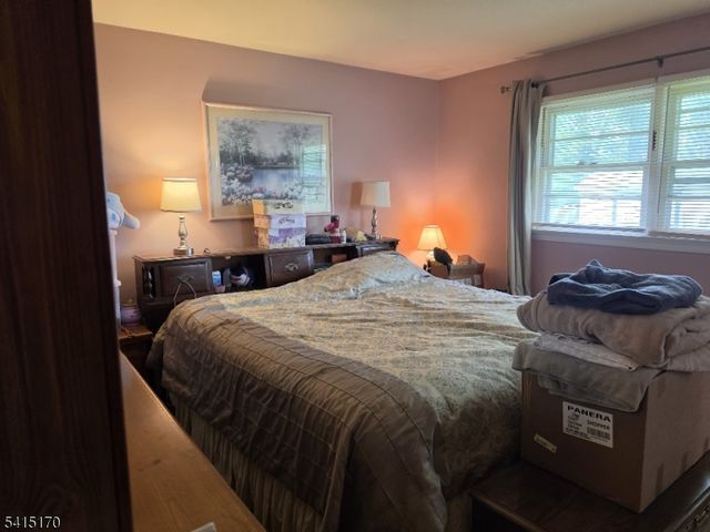 162 Rutgers Pl, Clifton City, NJ 07013