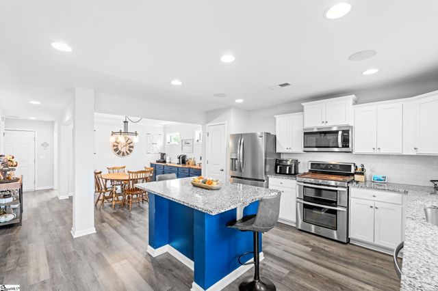 204 Callongton Drive, Piedmont, SC 29673