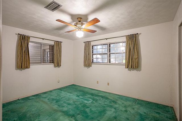 15853 Phend Road, Hamshire, TX 77622