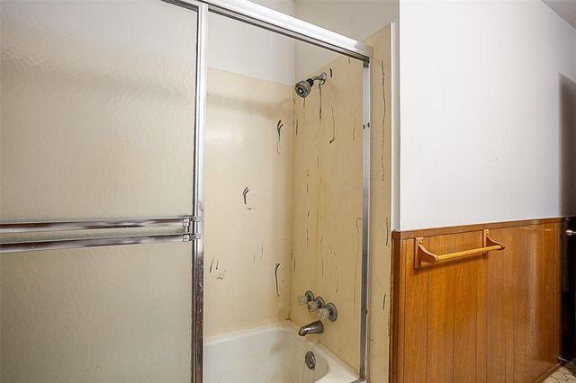 15853 Phend Road, Hamshire, TX 77622