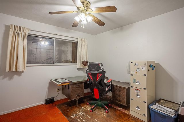 15853 Phend Road, Hamshire, TX 77622