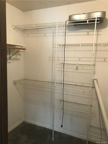 70 Chester Lane, Nanuet, NY 10954