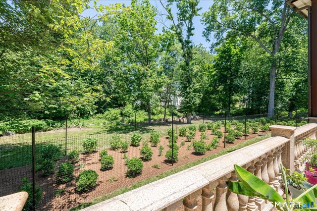 25 Old Road, Westport, CT 06880