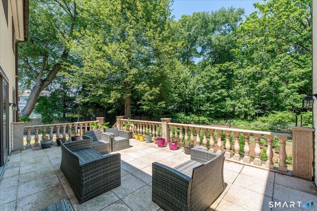 25 Old Road, Westport, CT 06880