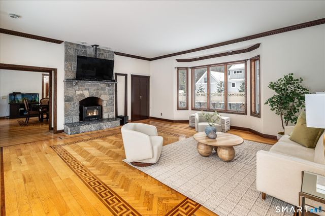 25 Old Road, Westport, CT 06880