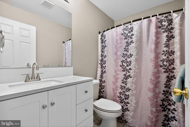 740 CARPENTER ST, Glassboro, NJ 08028