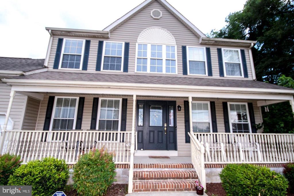 740 CARPENTER ST, Glassboro, NJ 08028