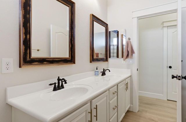 4073 E Weather Vane Road, Gilbert, AZ 85296