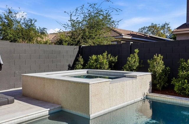 4073 E Weather Vane Road, Gilbert, AZ 85296