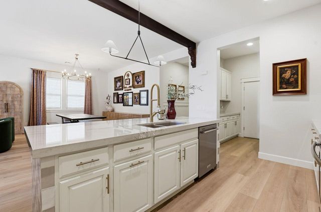 4073 E Weather Vane Road, Gilbert, AZ 85296